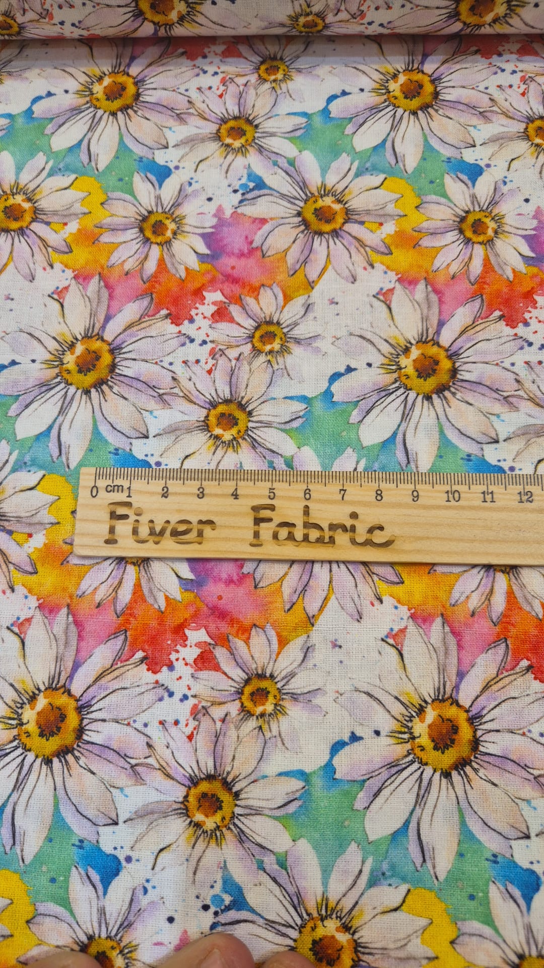 100% cotton daisy splash