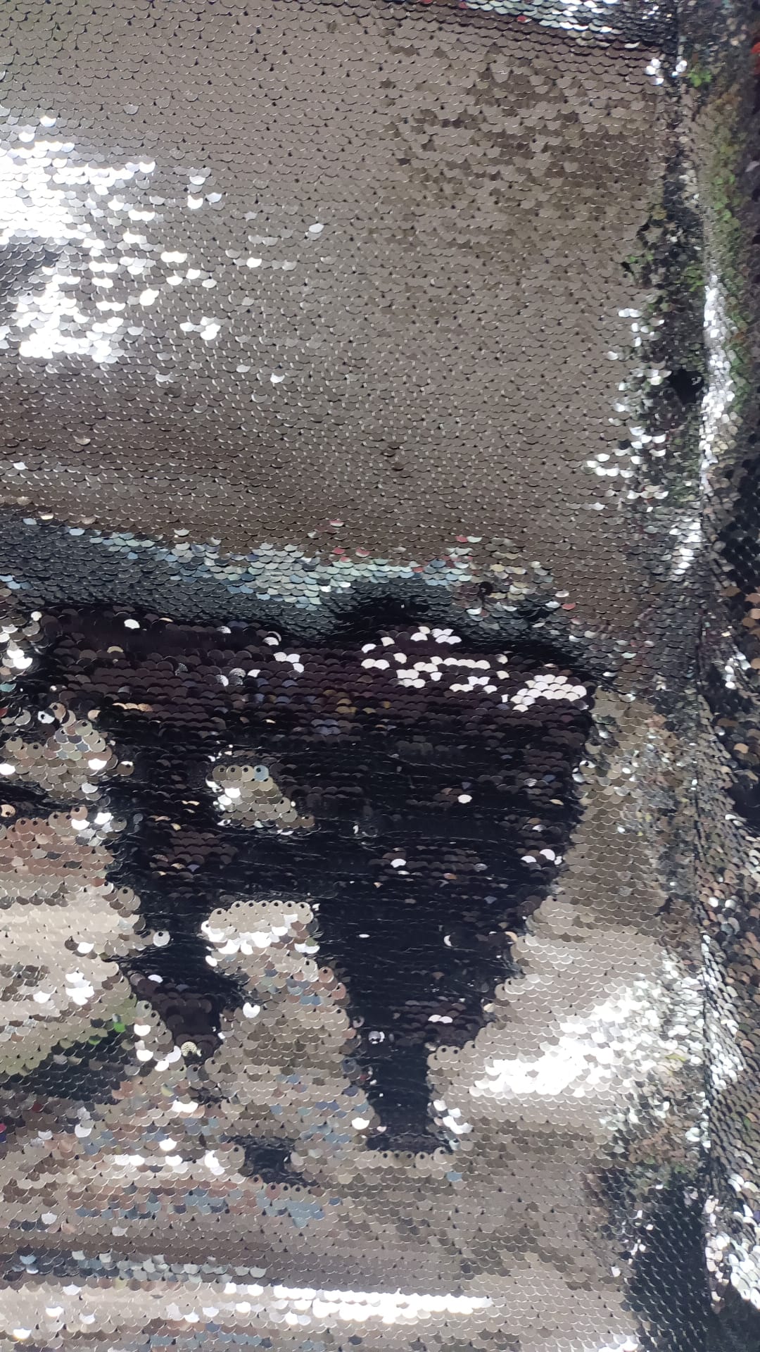 Silver / Black flip sequins