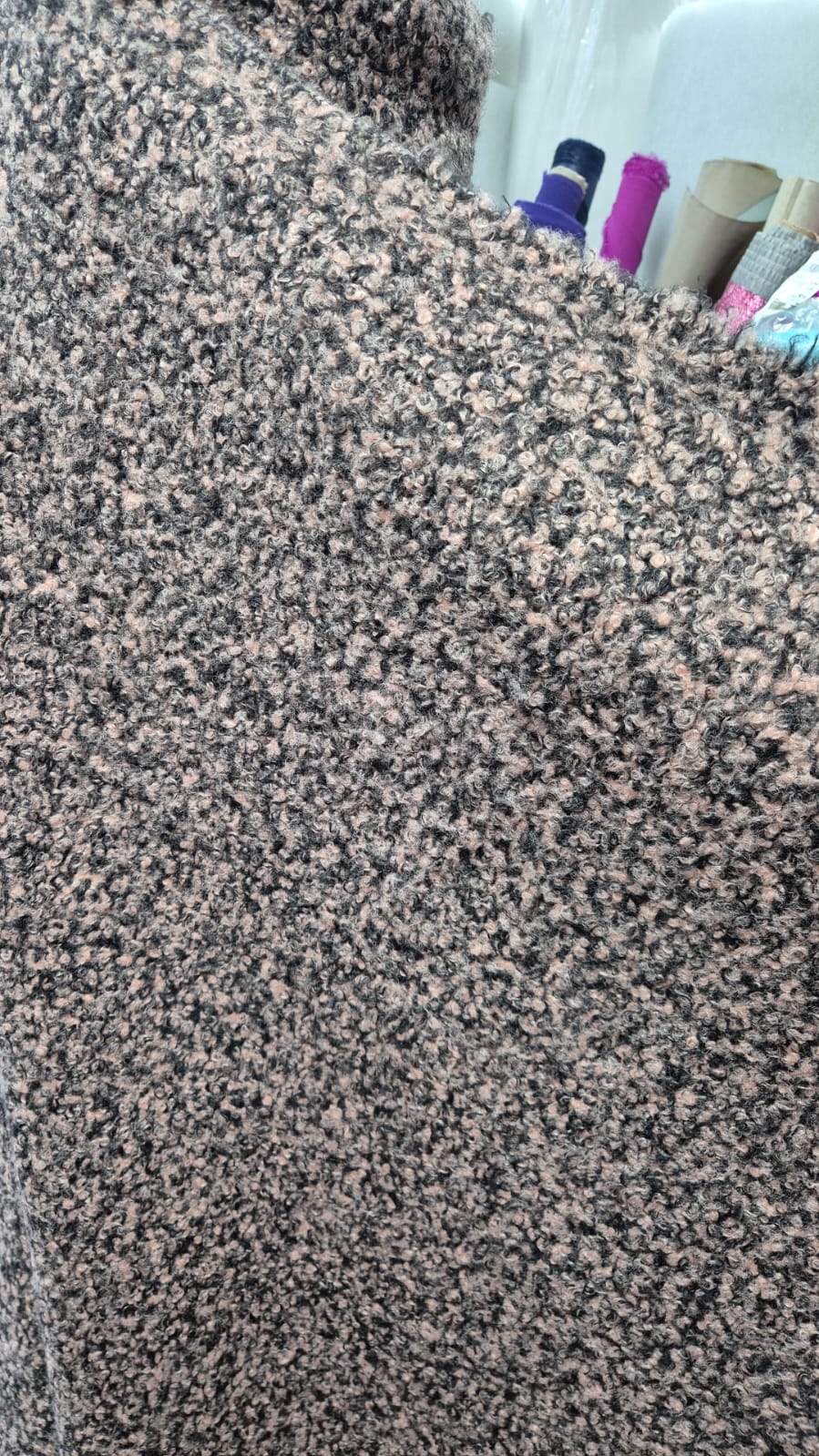 Boucle 2 colours available
