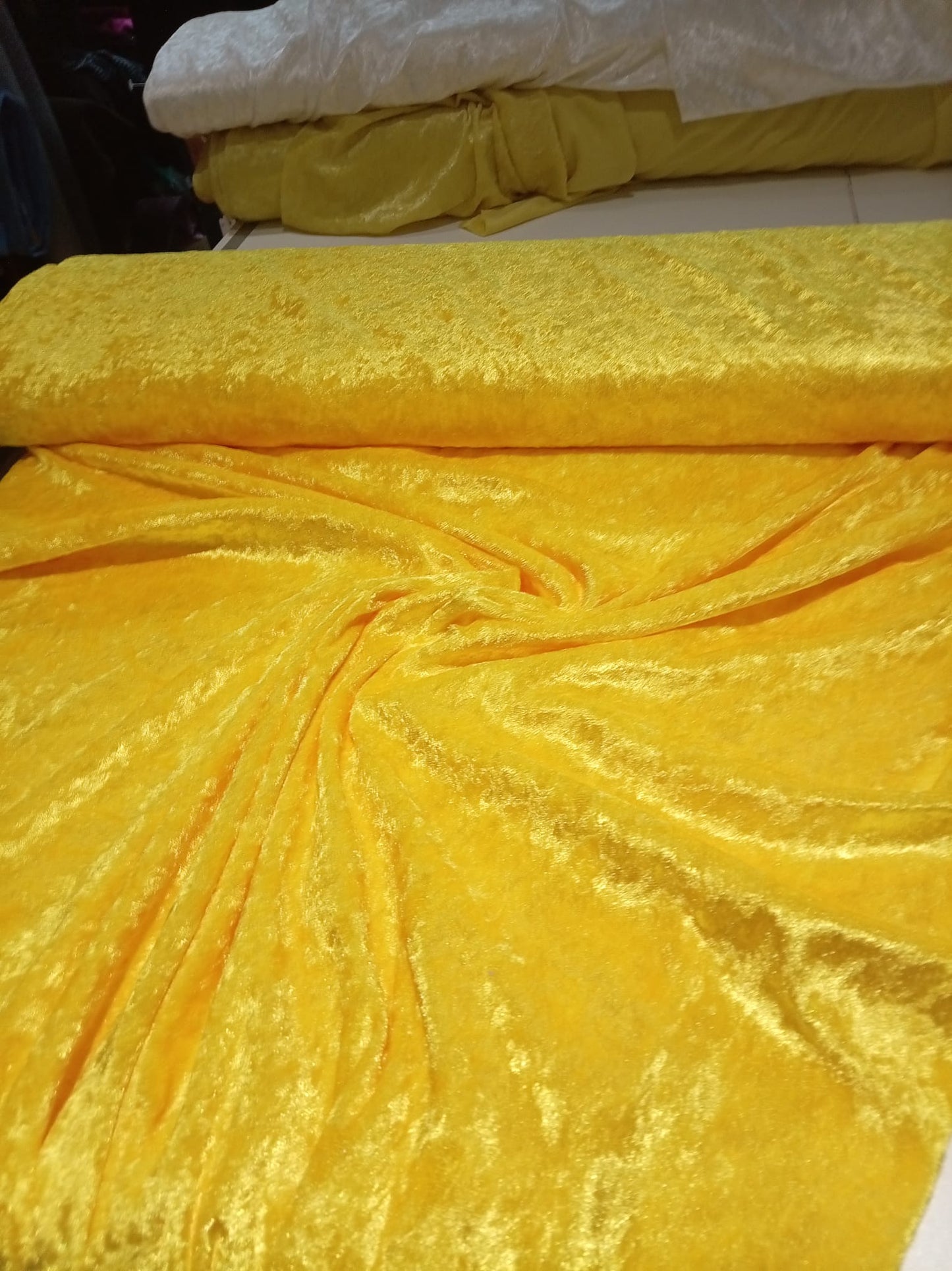 Crushed Velvet - Yellow