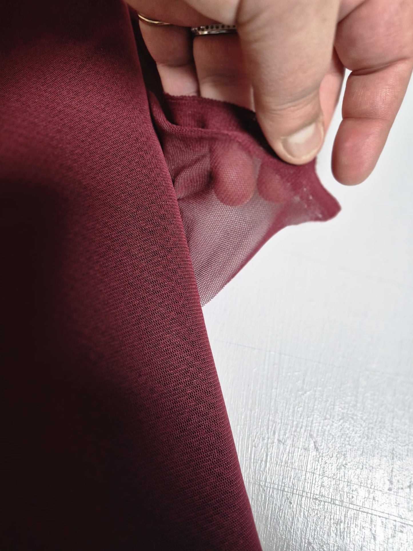 Number 3 burgundy power mesh 3m