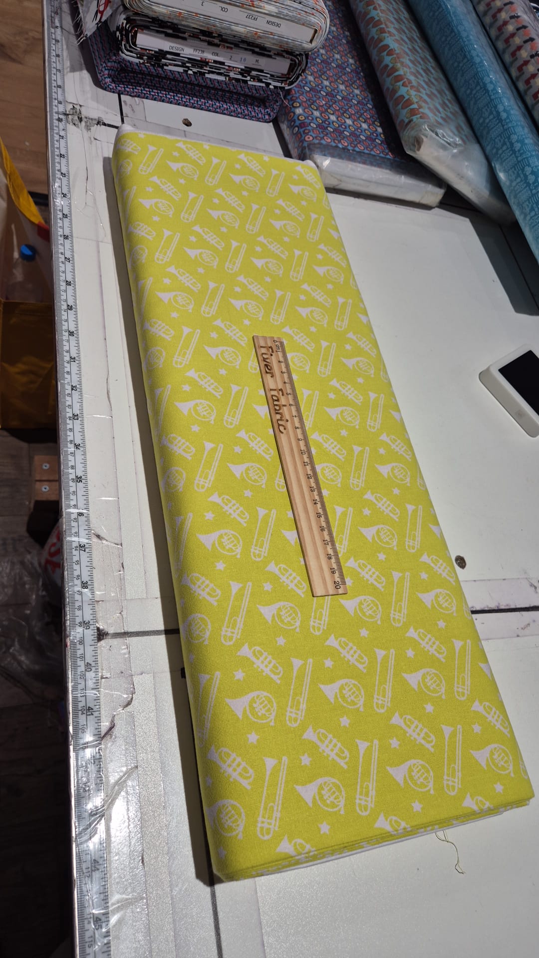 100% cotton bright yellow trumpets