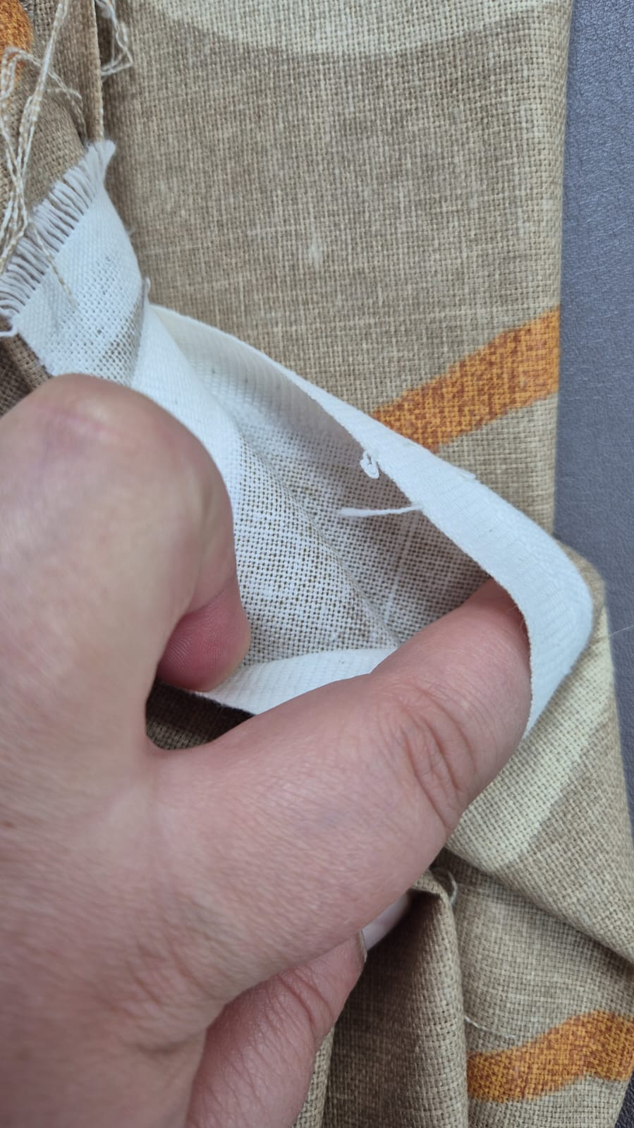 Number 51 wavy upholstery/ curtains 3m