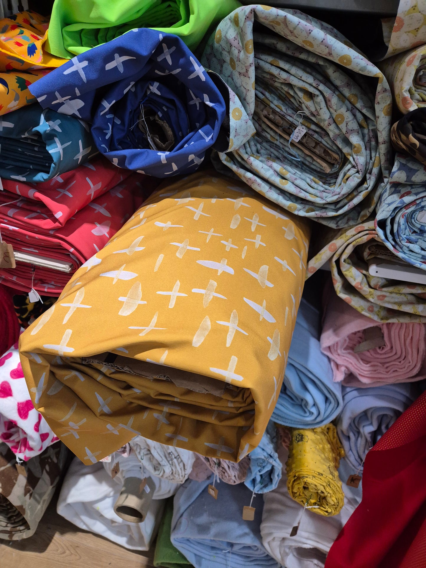 Criss cross soft shell