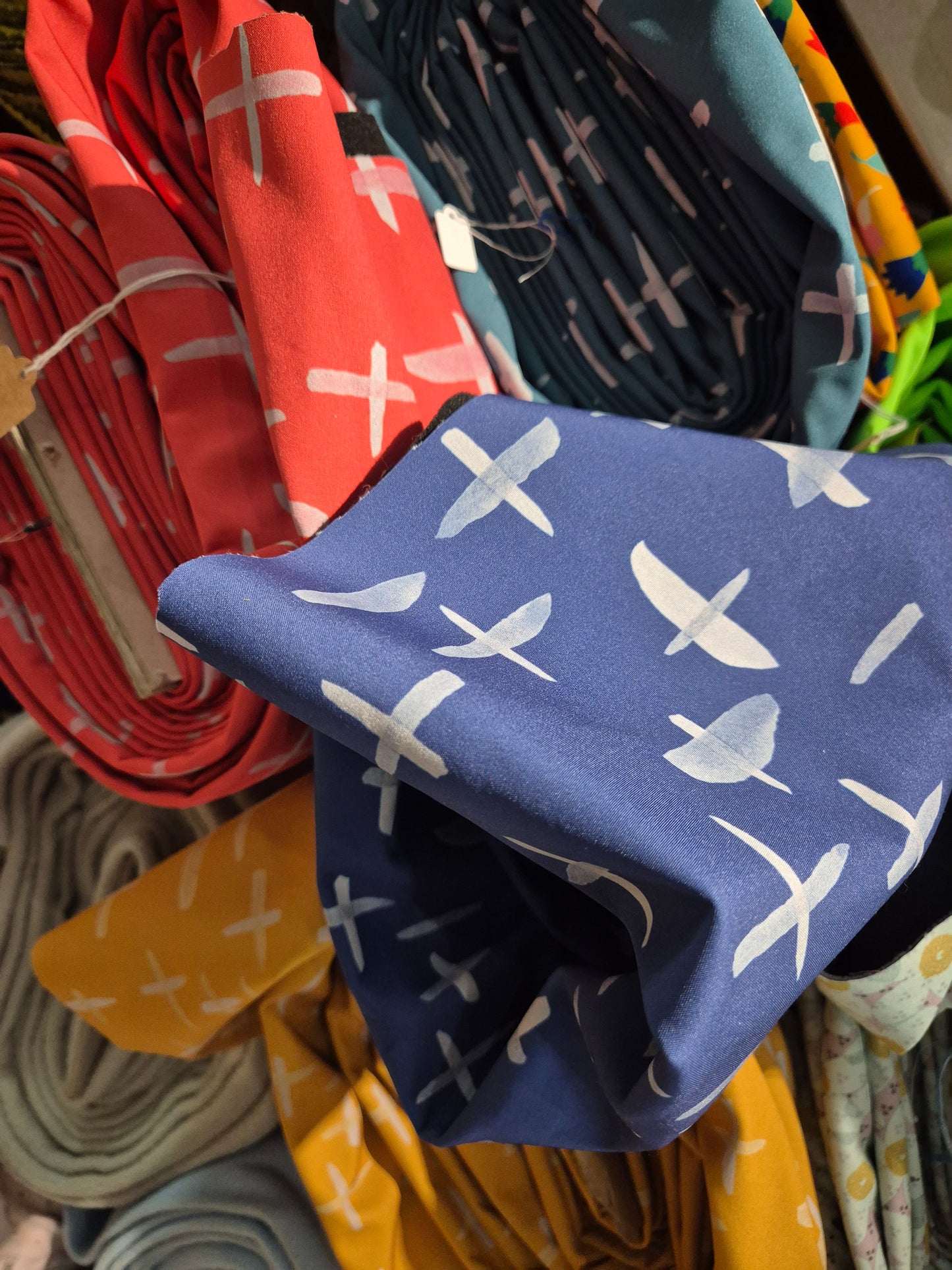 Criss cross soft shell