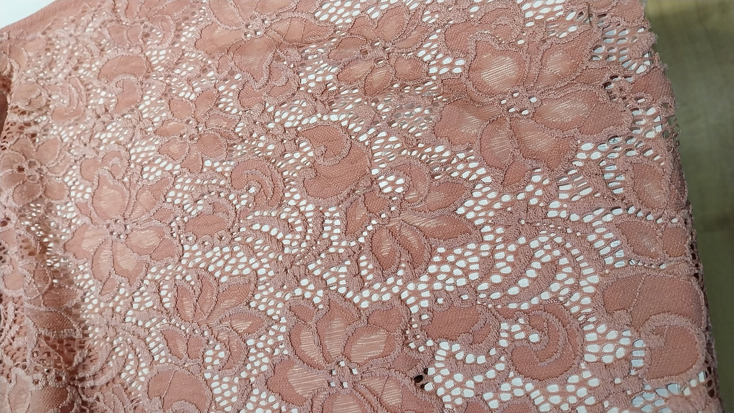 Dusky pink lace