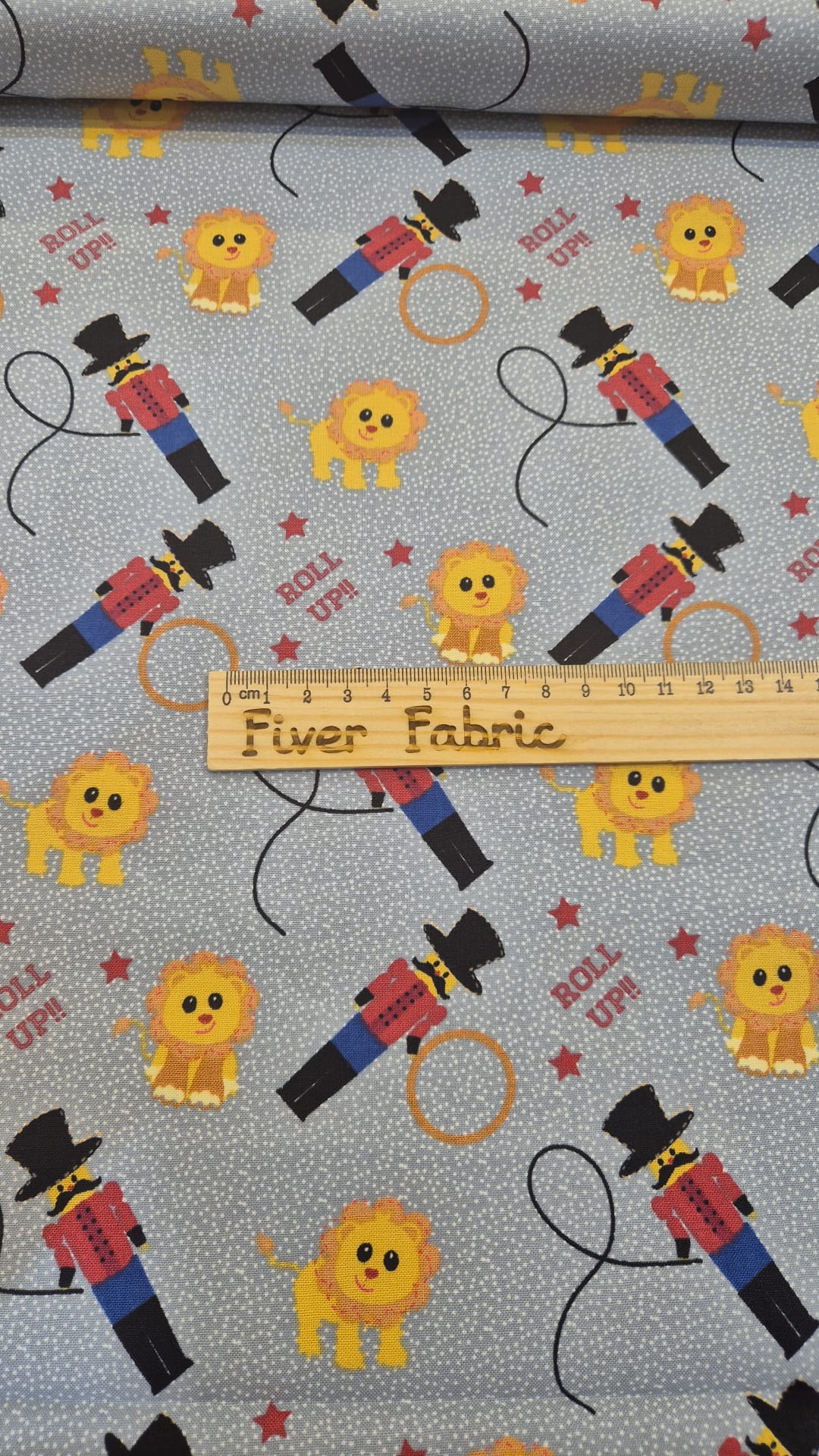 100% cotton roll up circus on grey