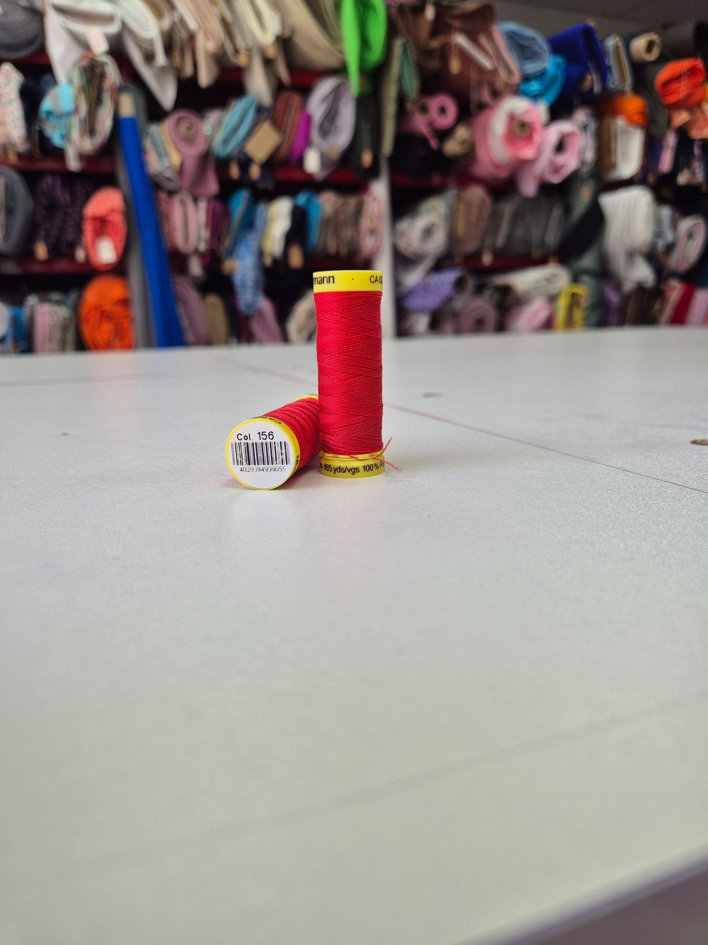 Thread maraflex gutterman (perfect for stretch fabrics) 60 colours