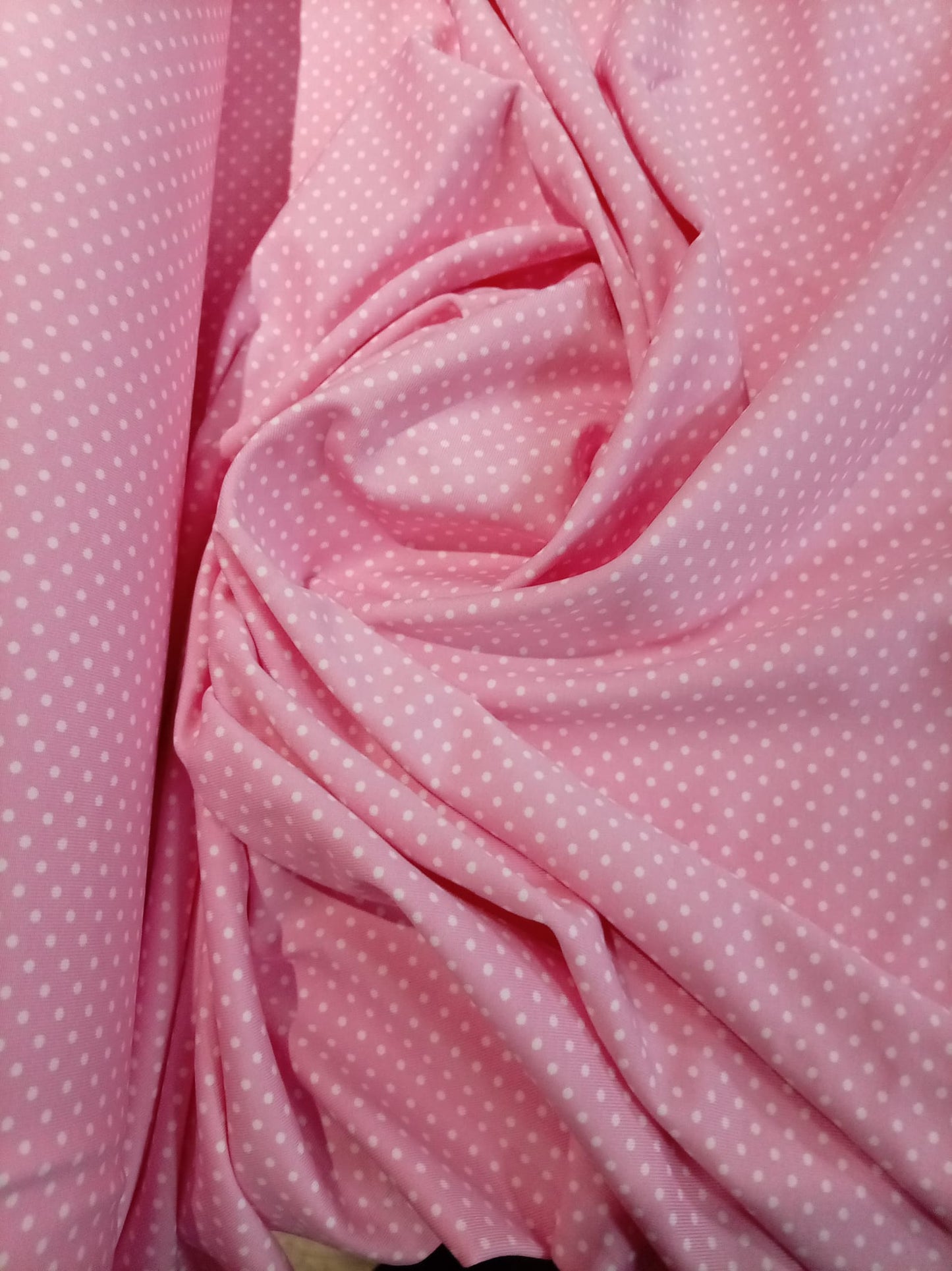 Pink spotty jersey (small gap circles)