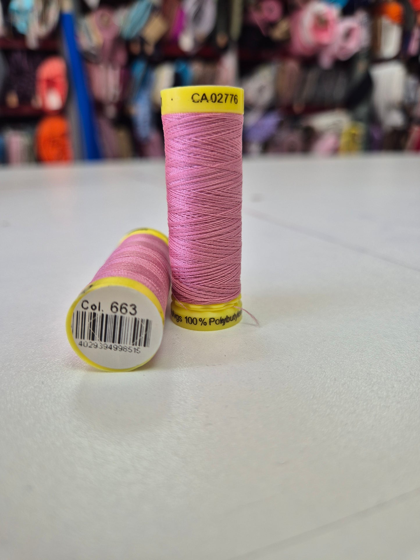 Thread maraflex gutterman (perfect for stretch fabrics) 60 colours