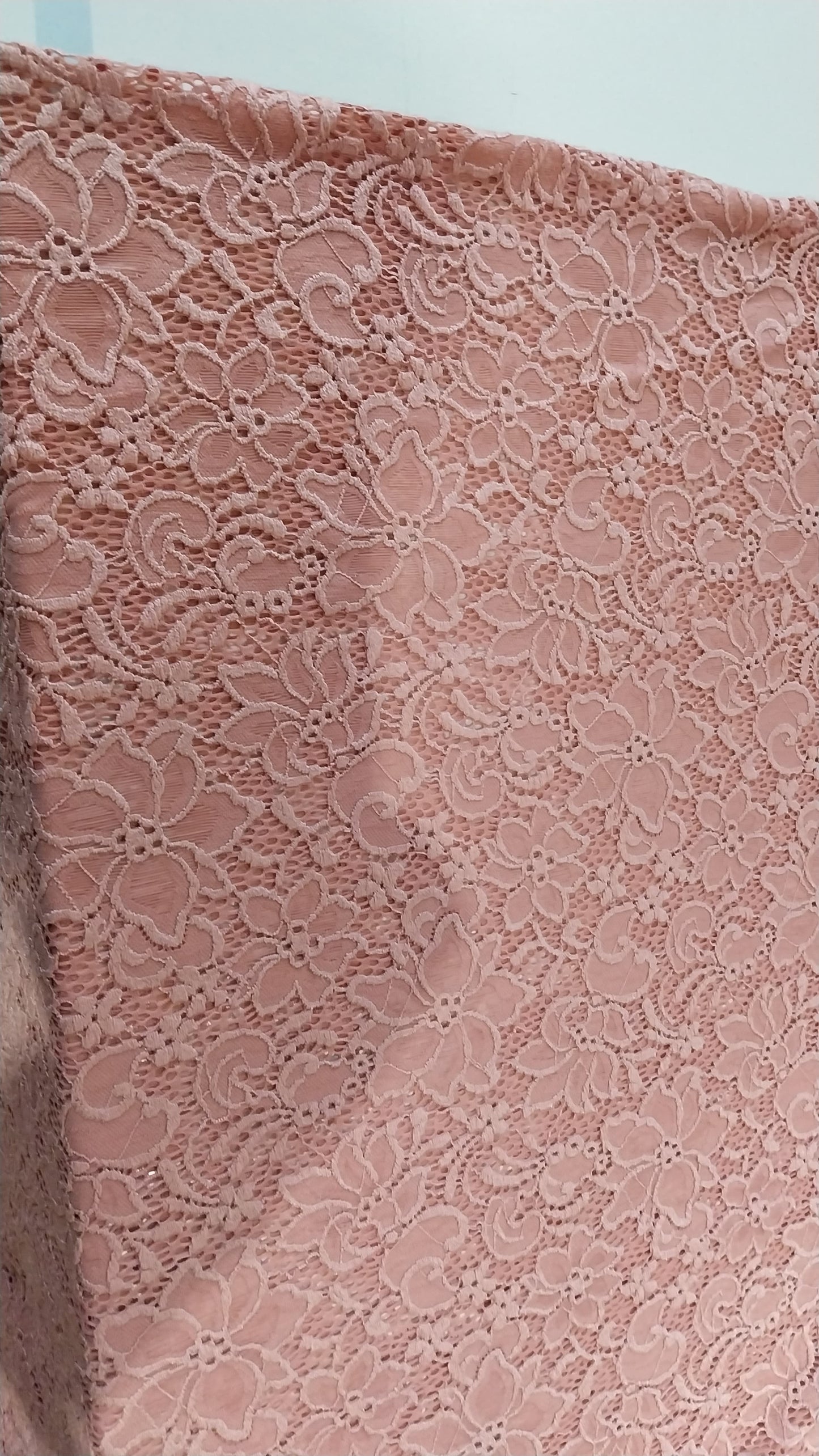 Dusky pink lace