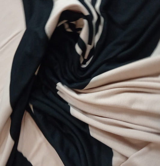 Beige and black striped jersey