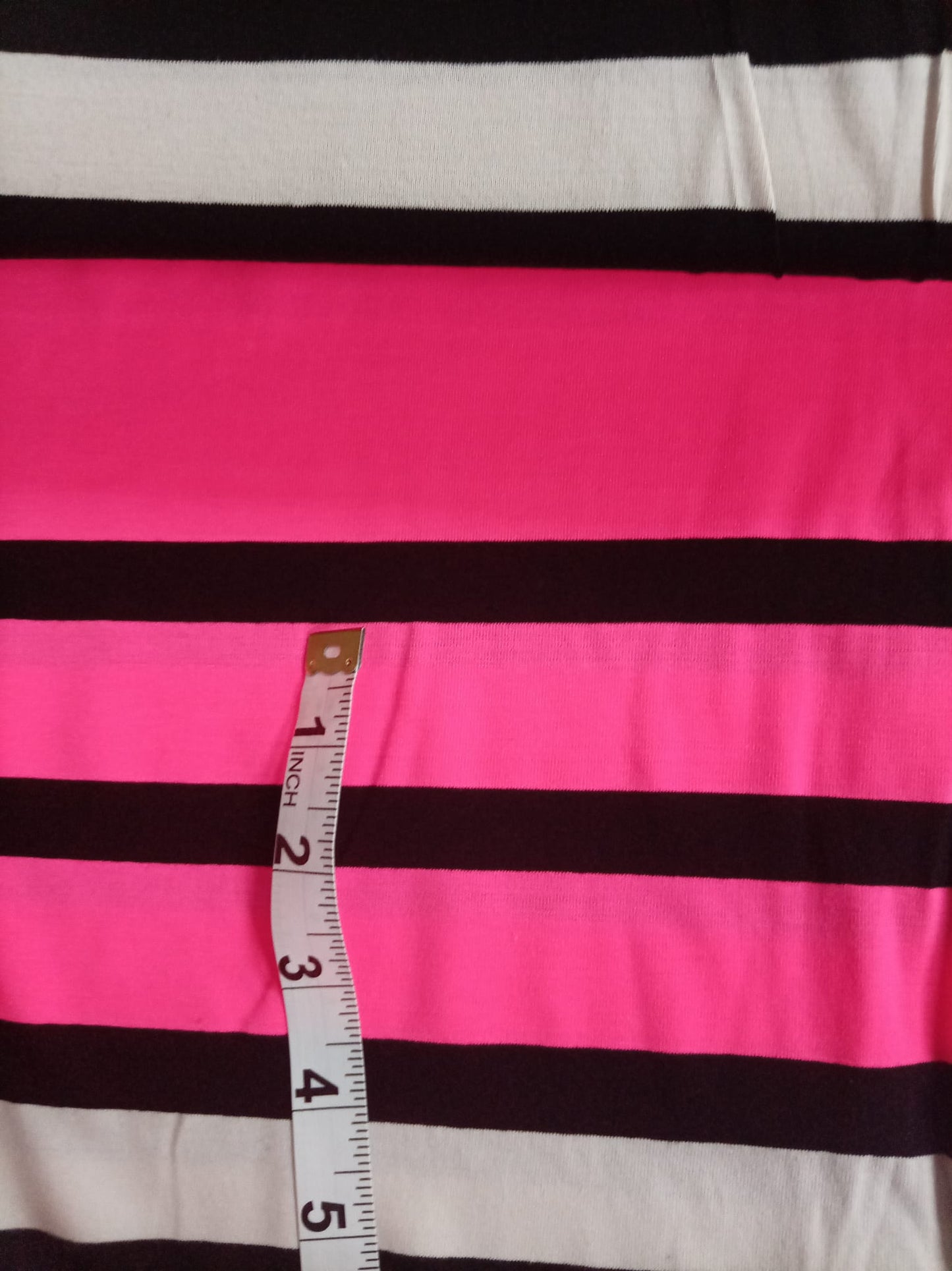 Stripe jersey black white pink