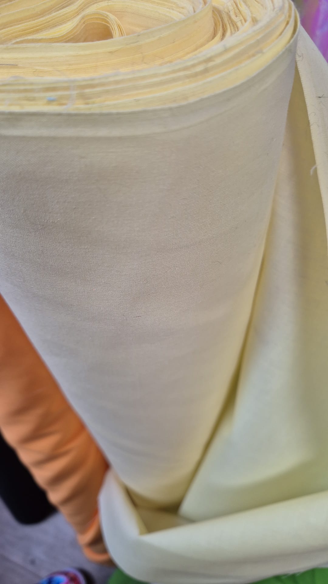Polycotton - Pale Yellow