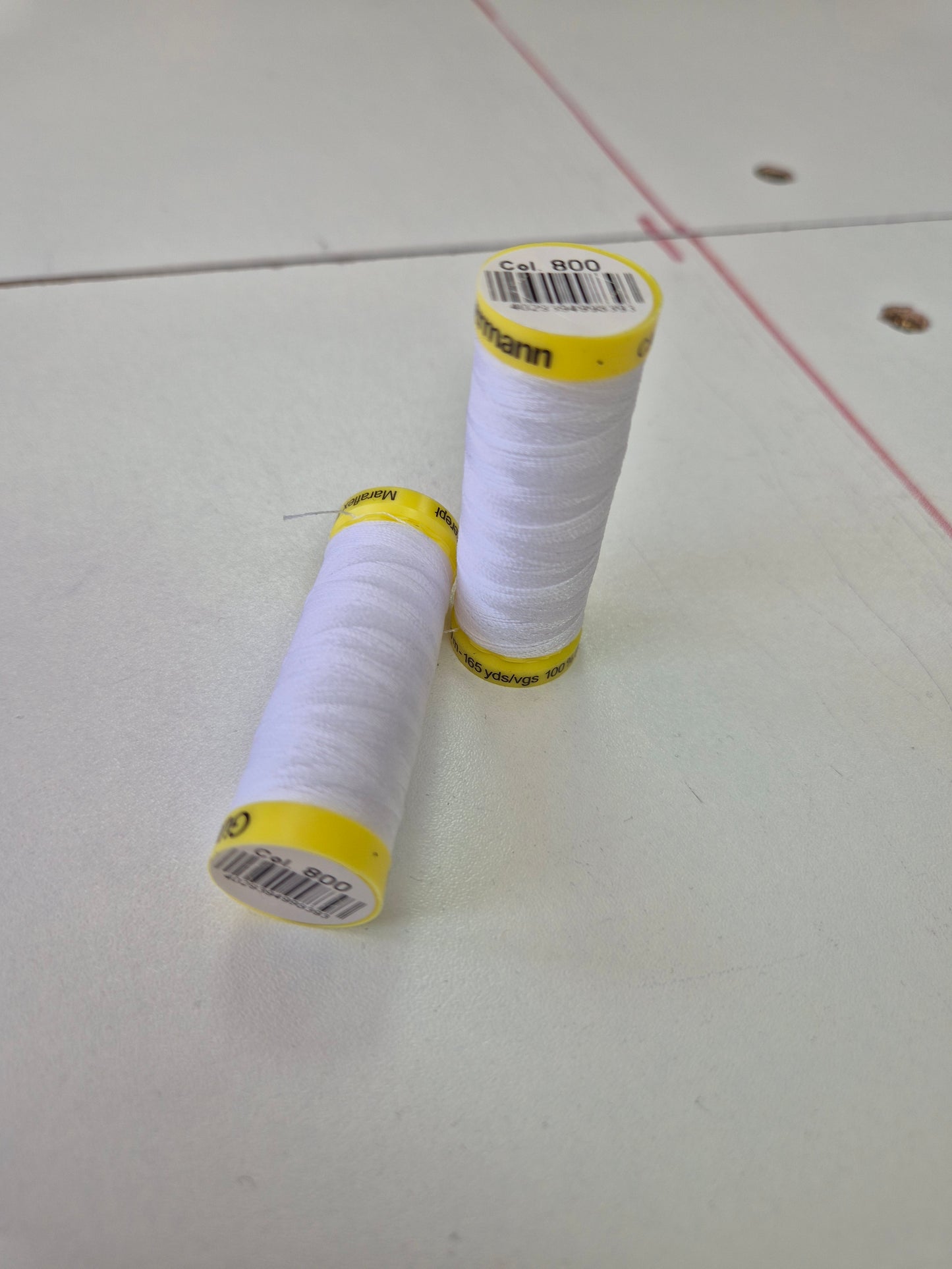 Thread maraflex gutterman (perfect for stretch fabrics) 60 colours