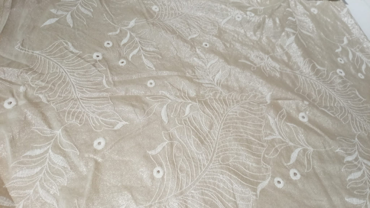 Embroidered linen with shimmer