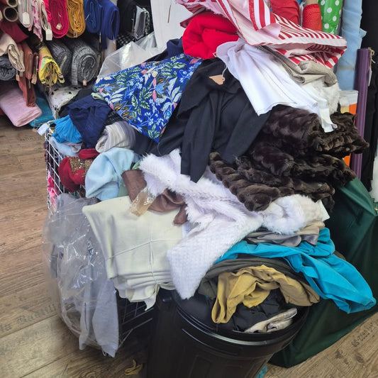 Mystery Remnant bundle of fabric upto 2kg!