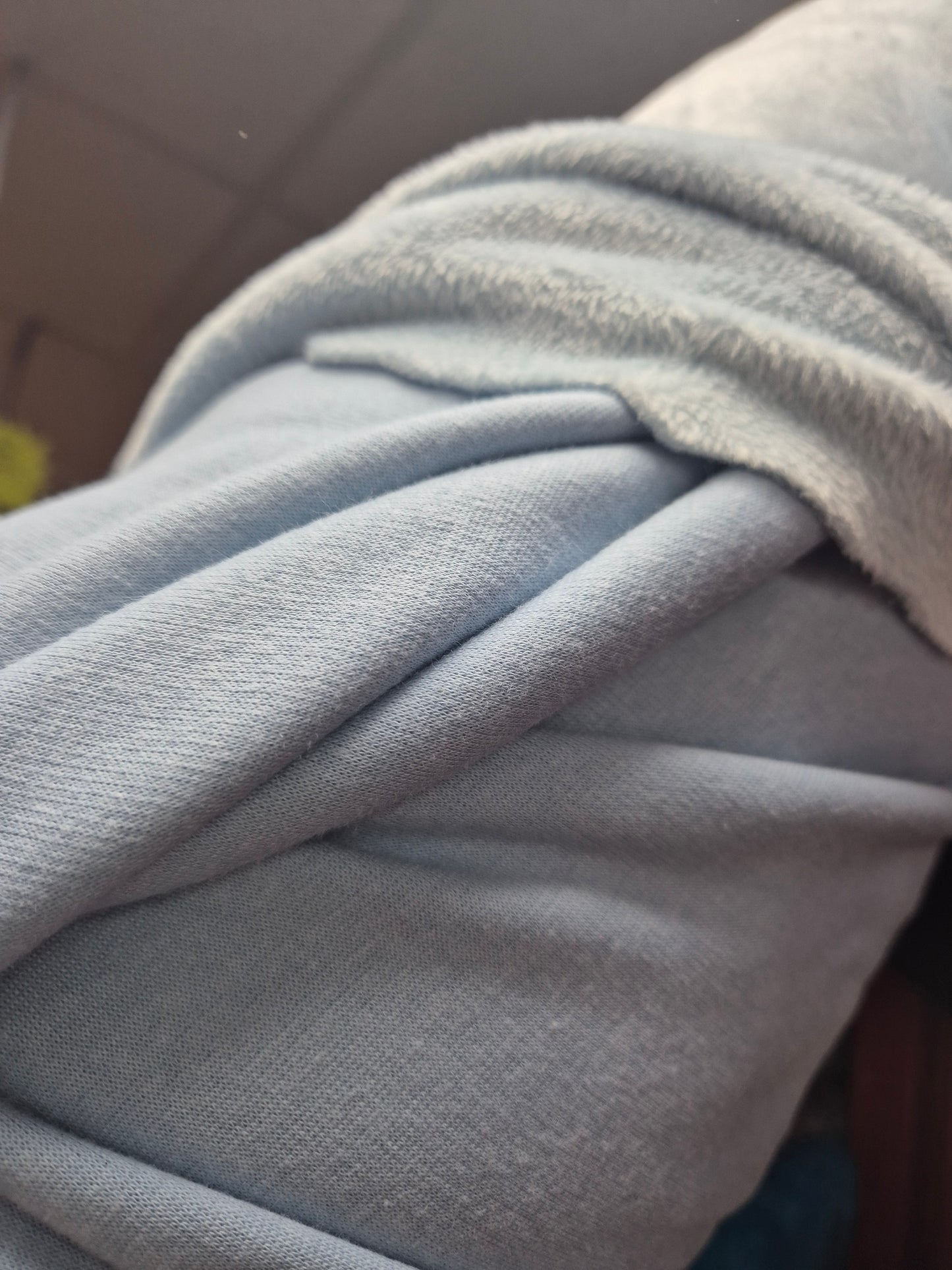 Alpine fleece sweatshirt light blue