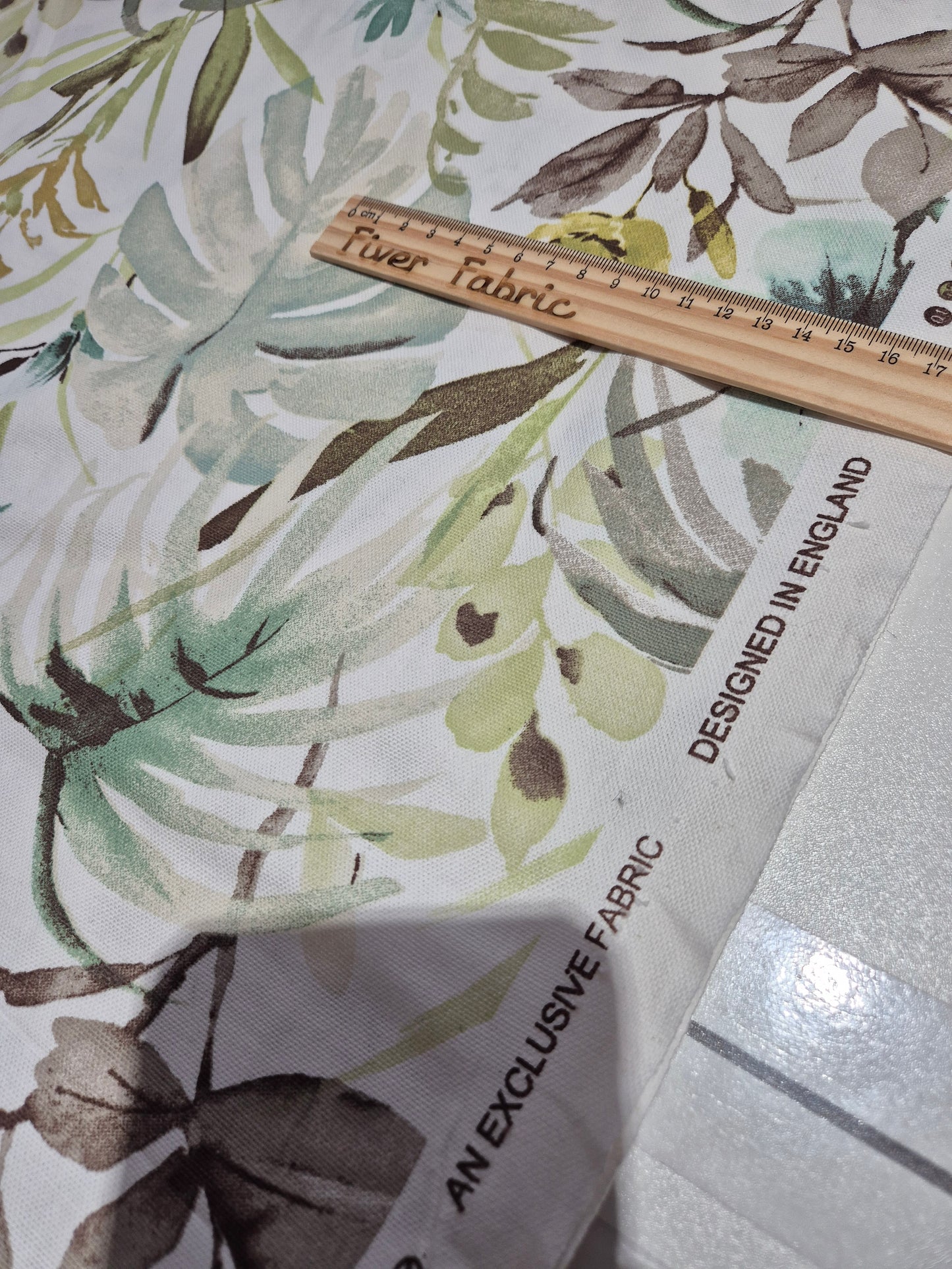 Floral spring cotton Panama