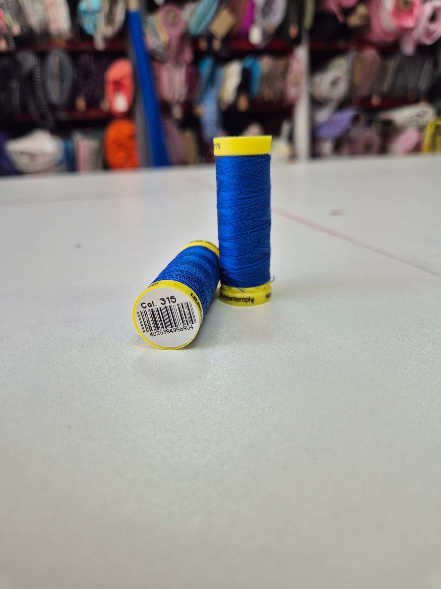 Thread maraflex gutterman (perfect for stretch fabrics) 60 colours