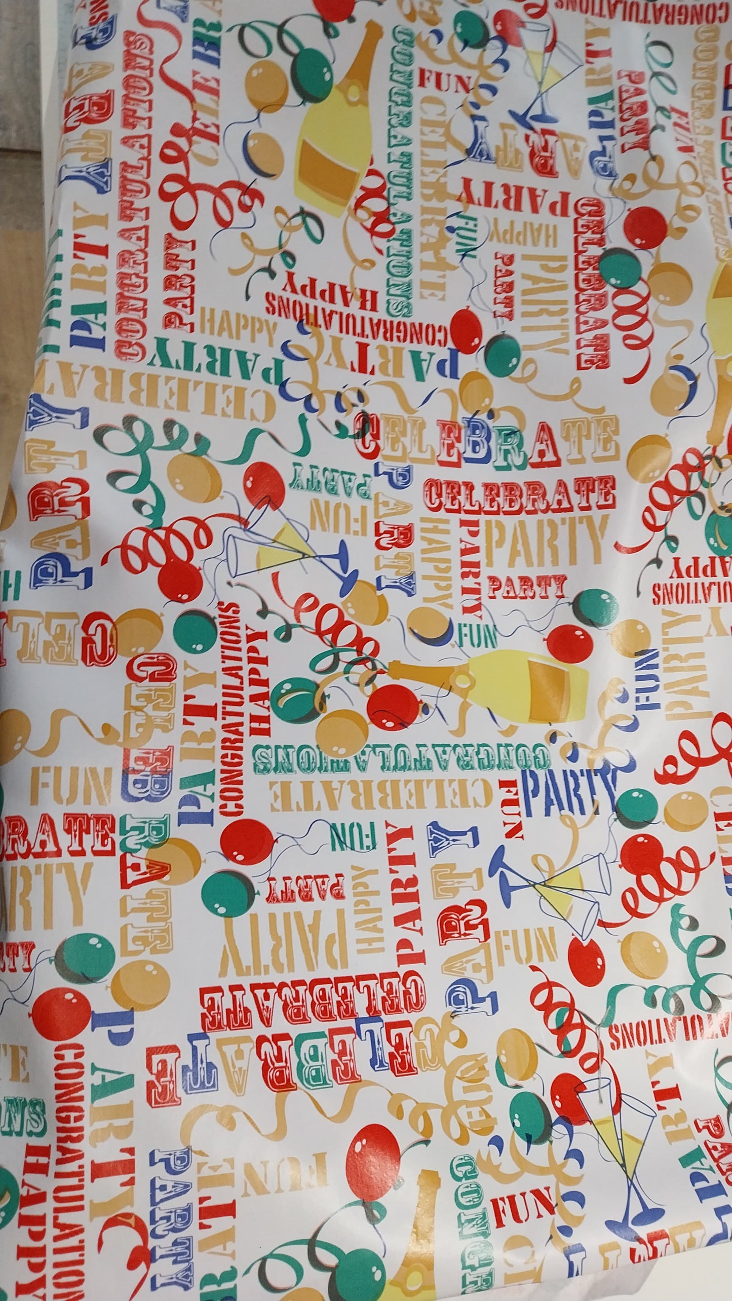 Number 56 pvc white party 3m