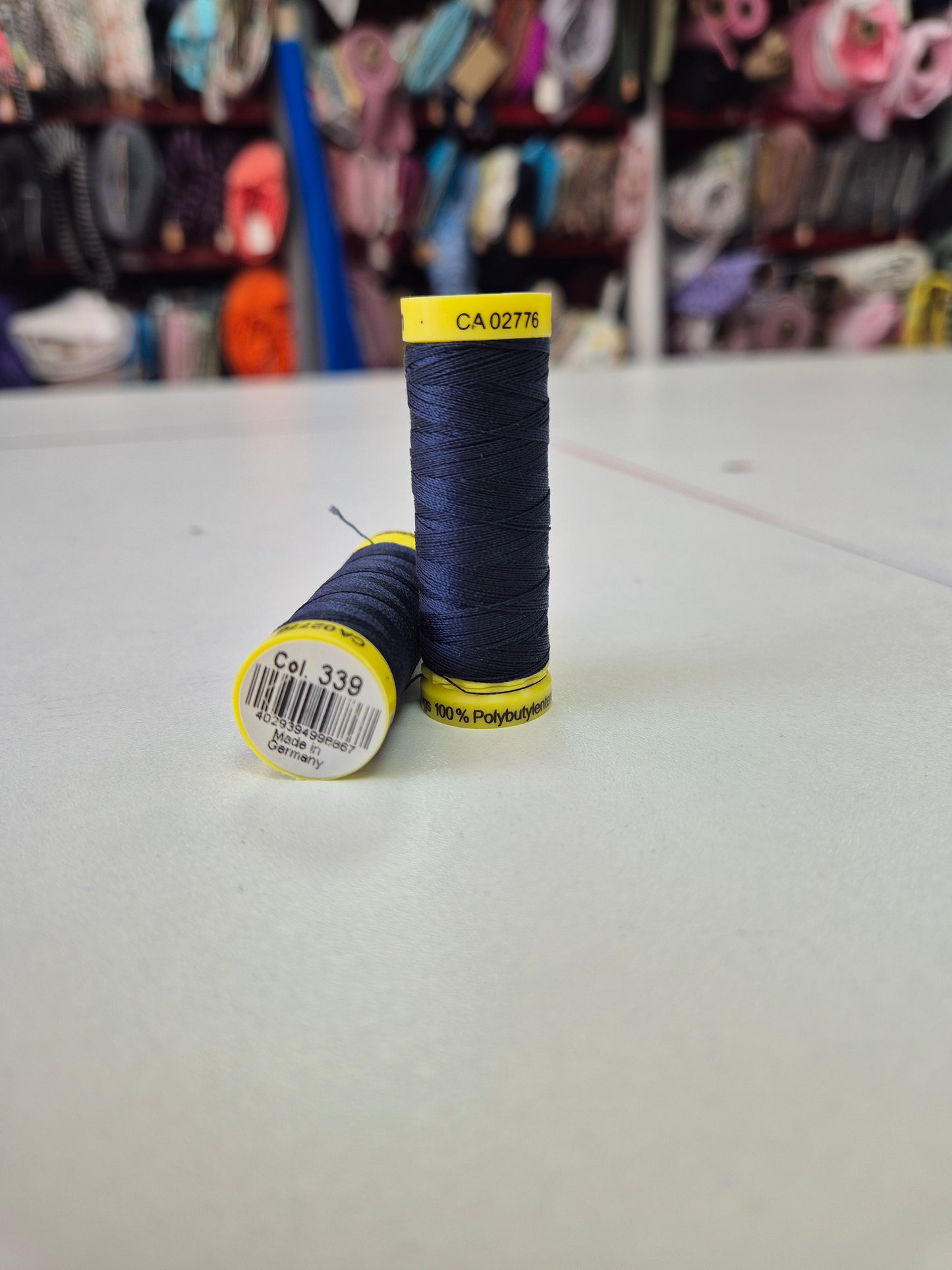 Thread maraflex gutterman (perfect for stretch fabrics) 60 colours