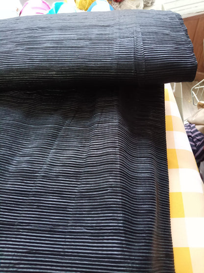 Black Plisse Jersey