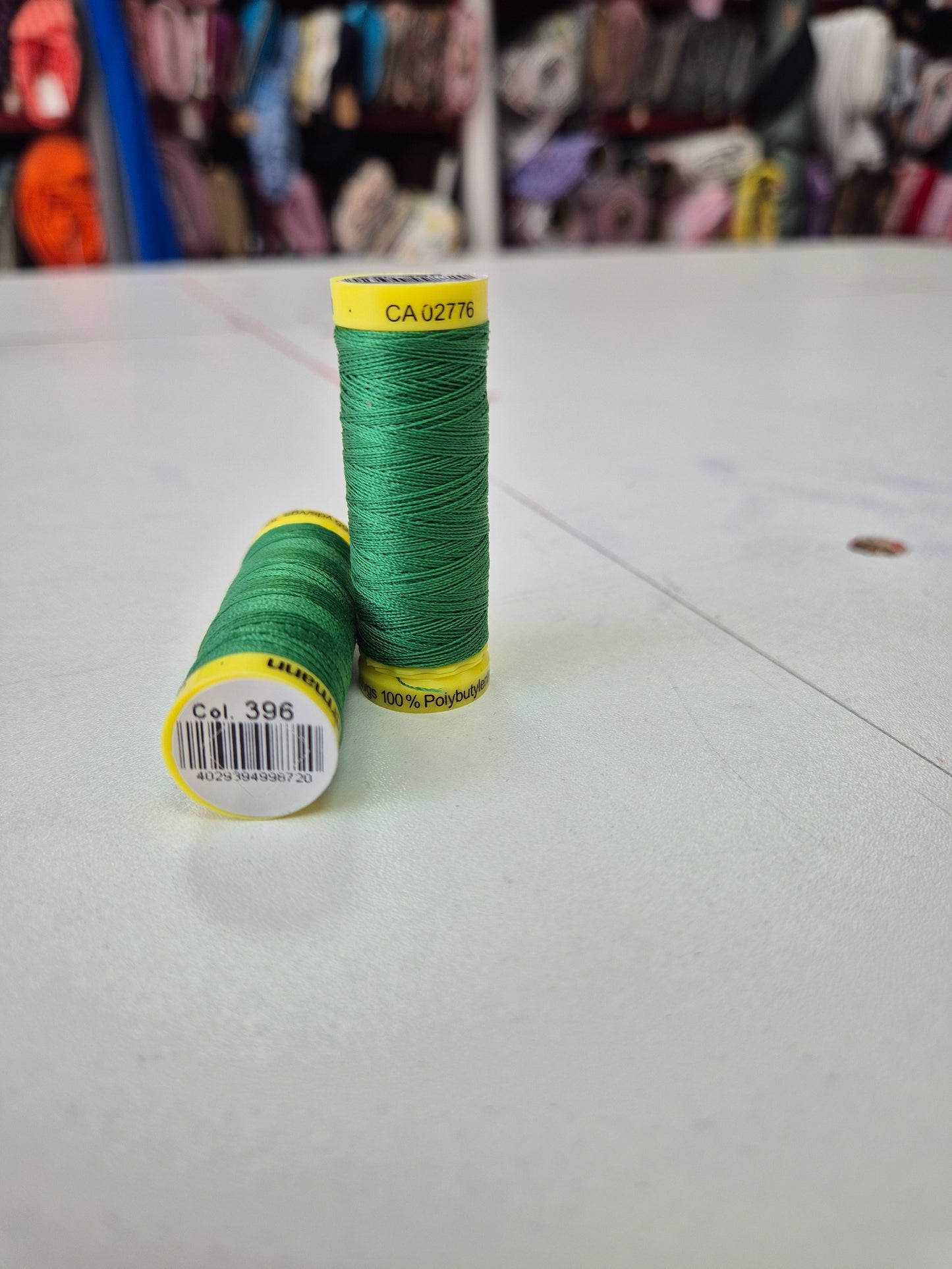 Thread maraflex gutterman (perfect for stretch fabrics) 60 colours